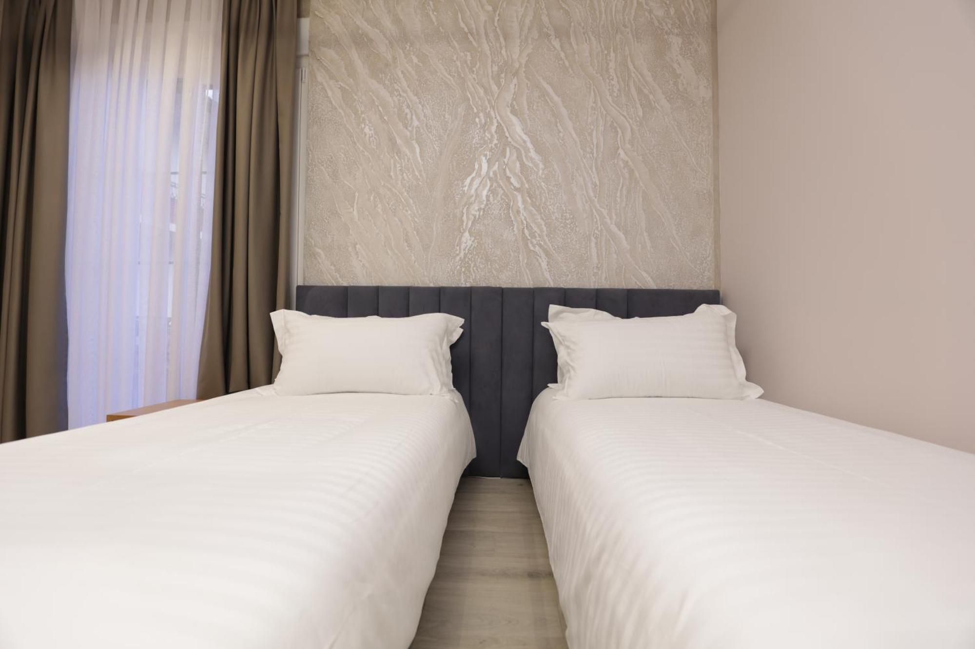 Residence Inn Hotel Тирана Екстер'єр фото